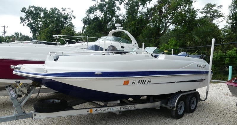 10 Passenger Deck Boat